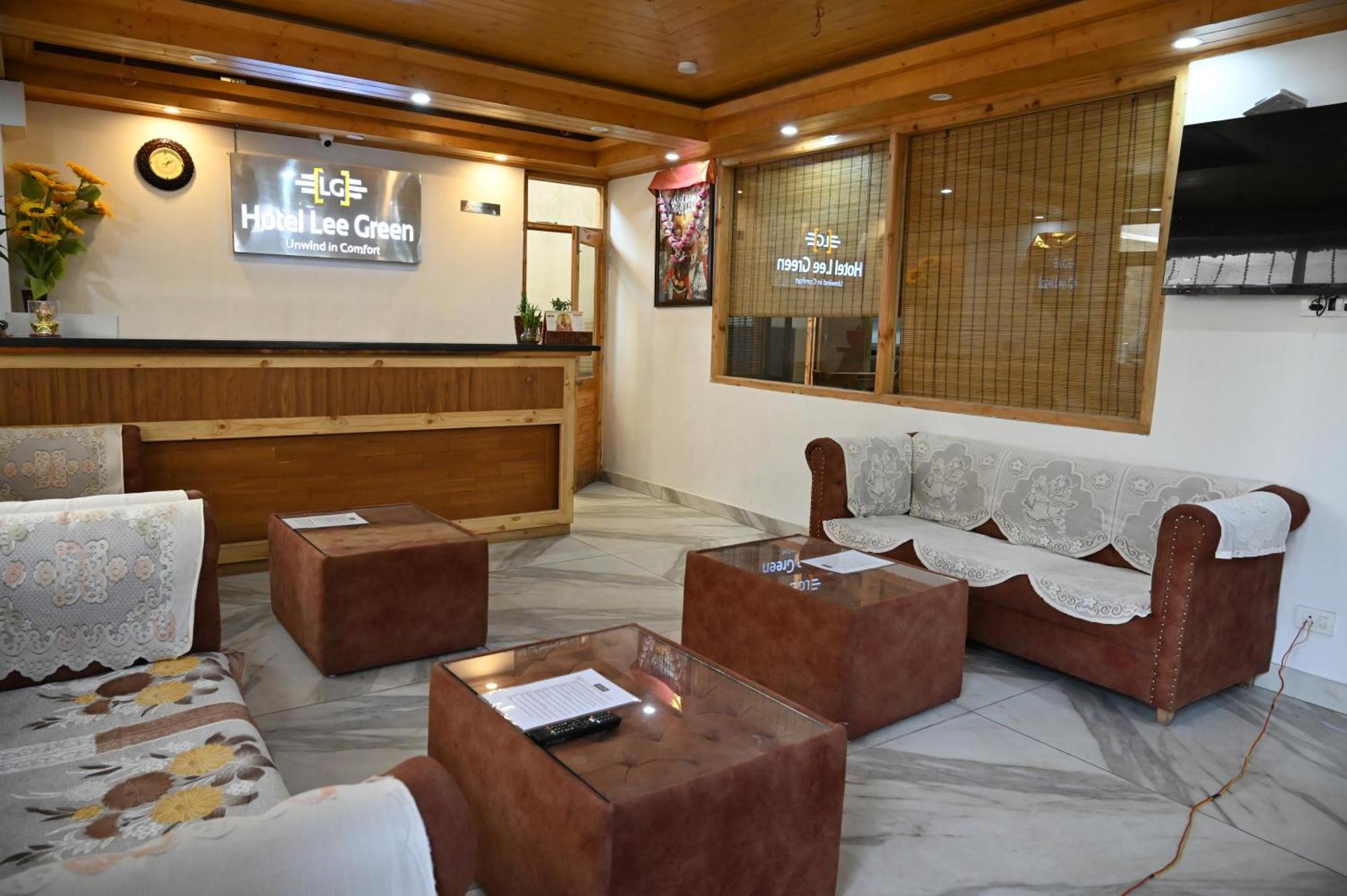 Hotel Lee Green Манали Экстерьер фото